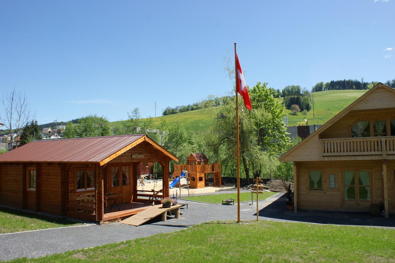 Villa Donkey Chalet Degersheim Chambre photo